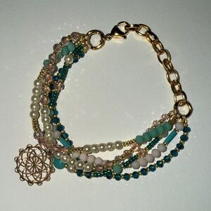 Elegant Multicolor Beaded Bracelet